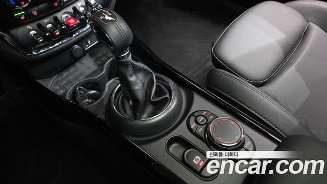 Mini Cooper 클럽맨 2세대, 2019 9