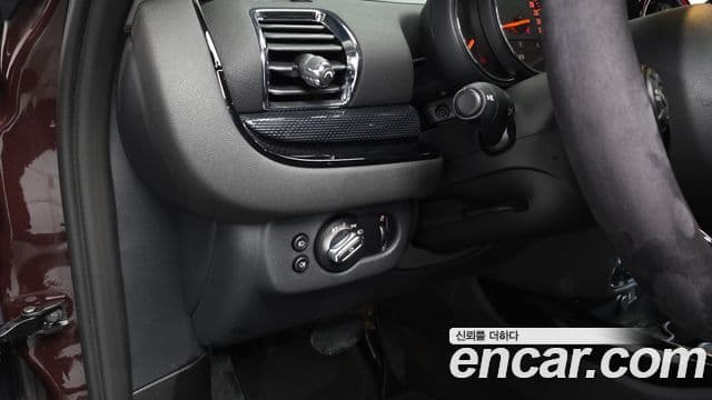 Mini Cooper 클럽맨 2세대, 2019 13