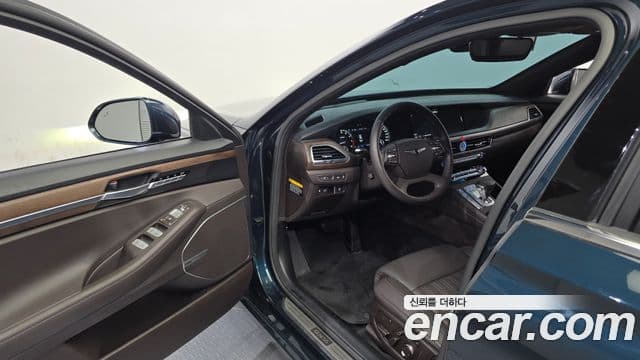Genesis G90 Premium Luxury, 2021 10