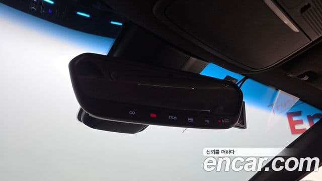 Genesis G90 Premium Luxury, 2021 17