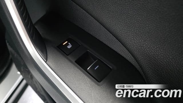 Toyota RAV4 5세대 2.5 4WD PHEV XSE, 2025 19