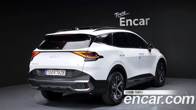 Kia Sportage 5세대 гибрид Signature Gravity 2WD, 2024 2