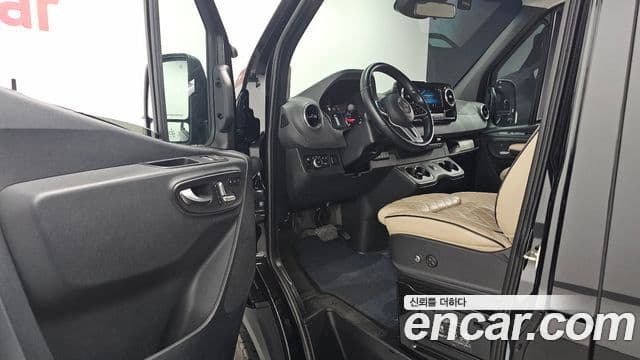 Mercedes-Benz 스프린터 W907, 2021 11