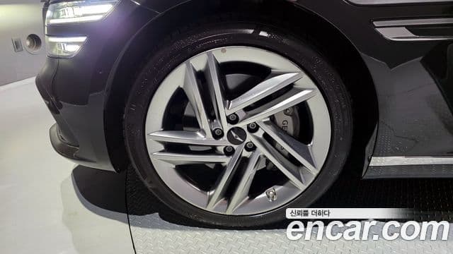 Genesis G80 (RG3) бензин 2.5 турбо AWD, 2025 все фото