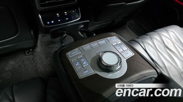 Genesis G80 (RG3) бензин 2.5 турбо AWD, 2025 19