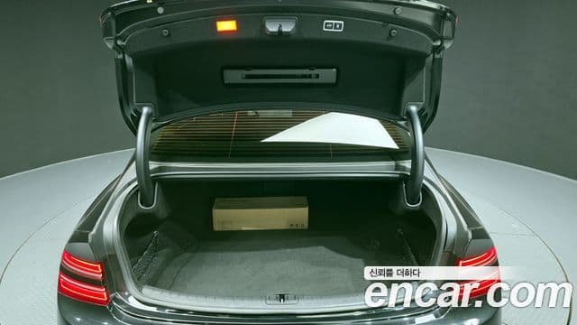 Genesis G80 (RG3) бензин 2.5 турбо AWD, 2025 20