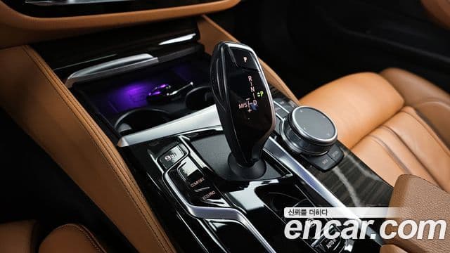 BMW 5시리즈 (G30) 520i M Sport, 2021 9