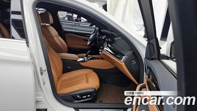 BMW 5시리즈 (G30) 520i M Sport, 2021 11