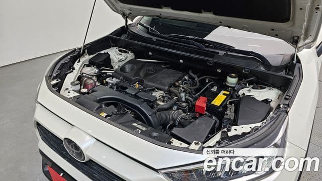 Toyota RAV4 5세대, 2019 6