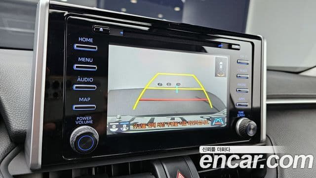 Toyota RAV4 5세대, 2019 16