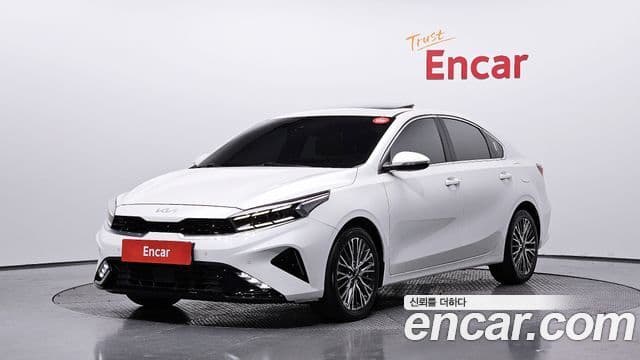 Kia The / новый New K3 2세대 Signature, 2022 1