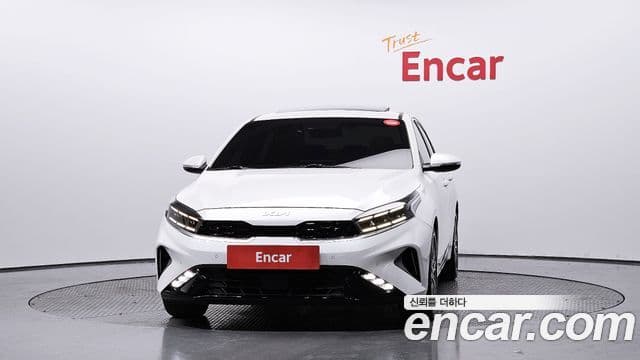 Kia The / новый New K3 2세대 Signature, 2022 3