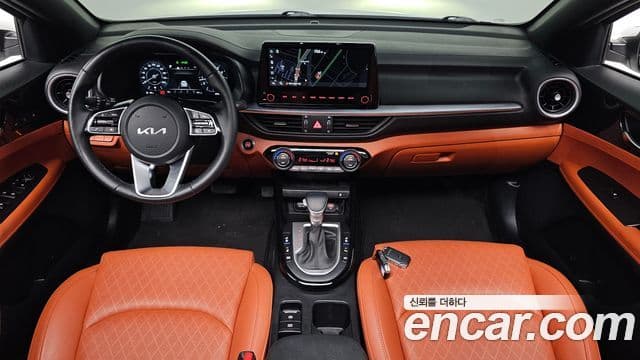 Kia The / новый New K3 2세대 Signature, 2022 7