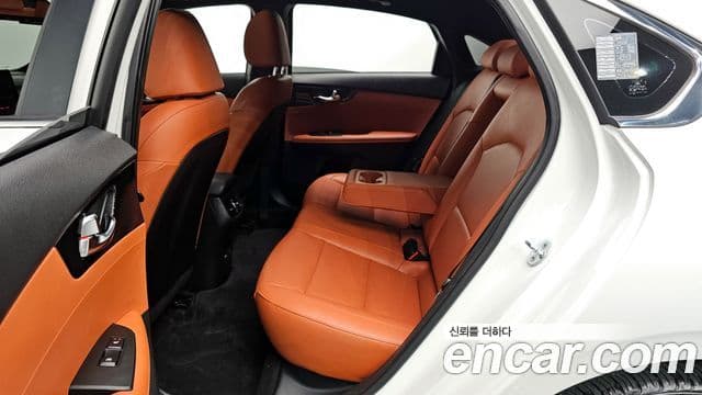 Kia The / новый New K3 2세대 Signature, 2022 12