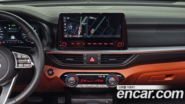 Kia The / новый New K3 2세대 Signature, 2022 14