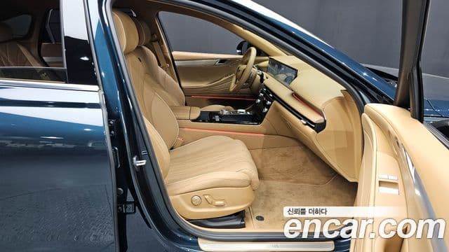 Genesis G80 (RG3) бензин 2.5 турбо AWD, 2025 11