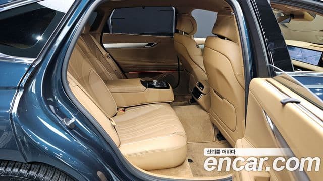 Genesis G80 (RG3) бензин 2.5 турбо AWD, 2025 12