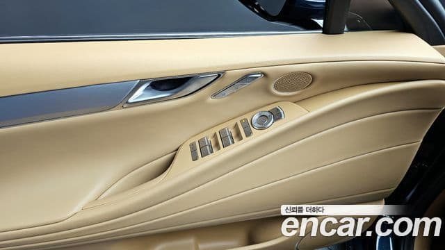 Genesis G80 (RG3) бензин 2.5 турбо AWD, 2025 17