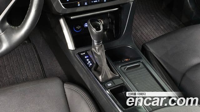 Hyundai LF Sonata 2.0 Smart, 2017 9