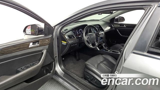 Hyundai LF Sonata 2.0 Smart, 2017 11