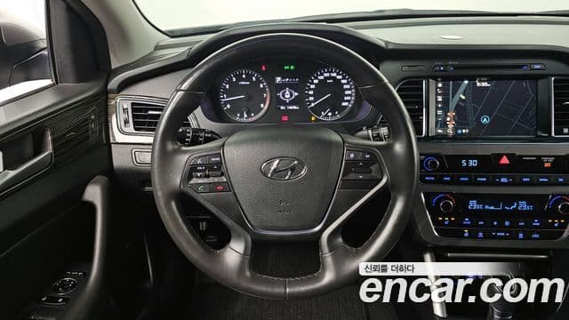 Hyundai LF Sonata 2.0 Smart, 2017 13