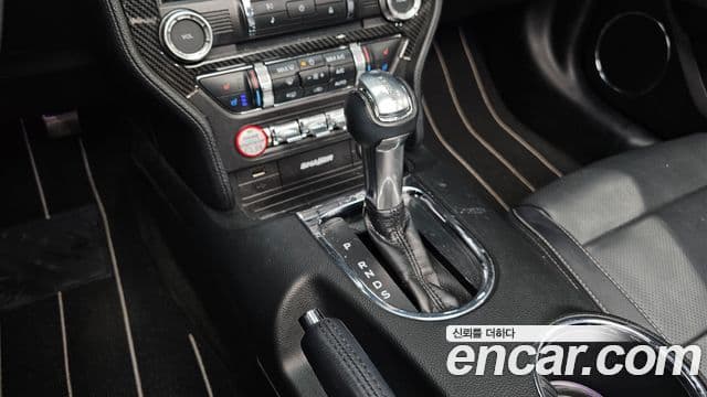 Ford Mustang кабриолет, 2017 9