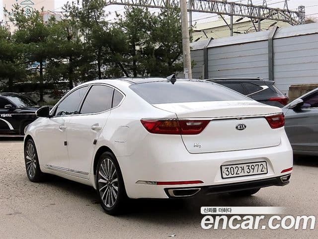 Kia All New K7 Luxury, 2016 3