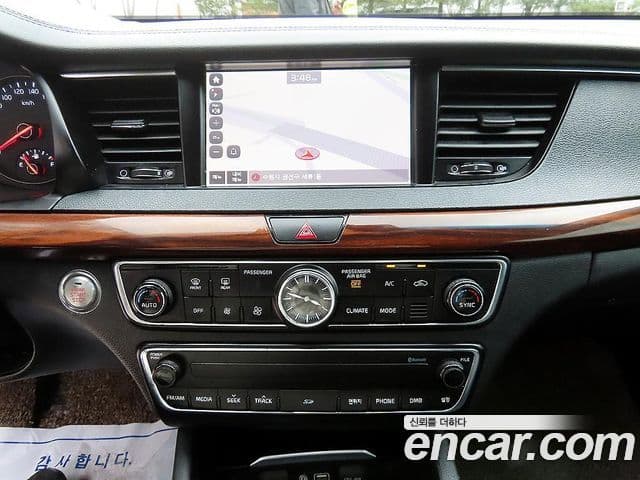 Kia All New K7 Luxury, 2016 13