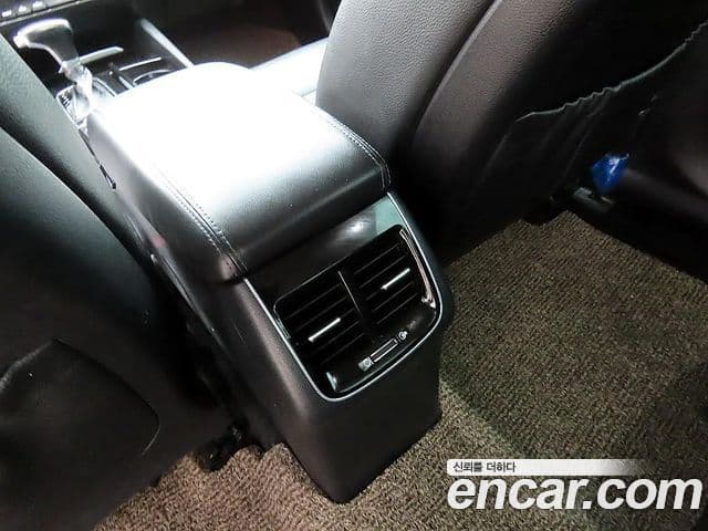 Kia All New K7 Luxury, 2016 17