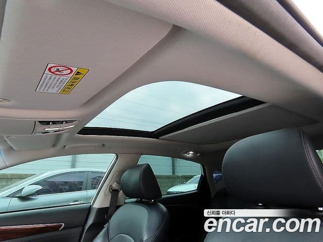 Kia All New K7 Luxury, 2016 18