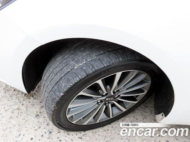 Kia All New K7 Luxury, 2016 20