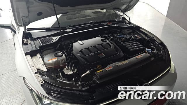 Volkswagen Гольф 8세대 Prestige, 2022 6