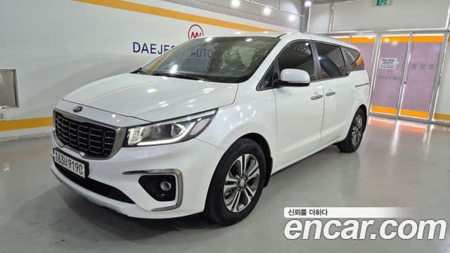 Kia The / новый New Carnival Luxury, 2020 2