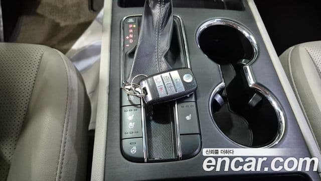 Kia The / новый New Carnival Luxury, 2020 14