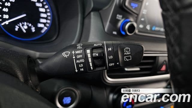 Hyundai Kona Modern tech, 2018 18