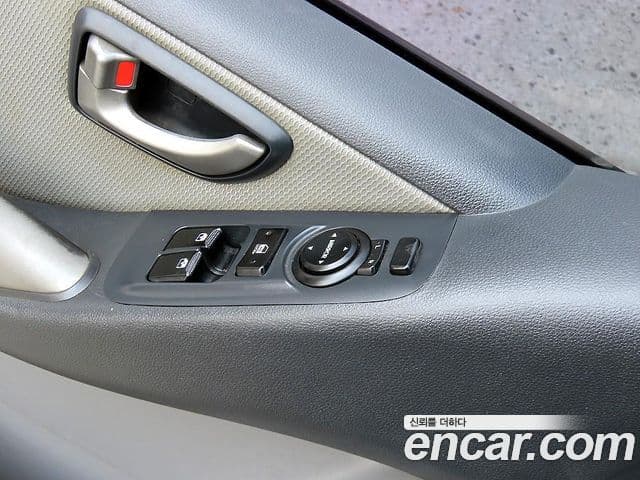 Hyundai Grand Starex CVX Luxury, 2011 11