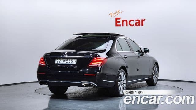 Mercedes-Benz E-класс W213 Exclusive, 2020 2