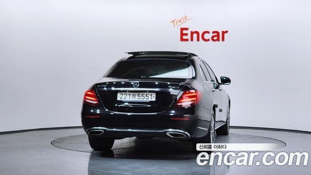 Mercedes-Benz E-класс W213 Exclusive, 2020 4