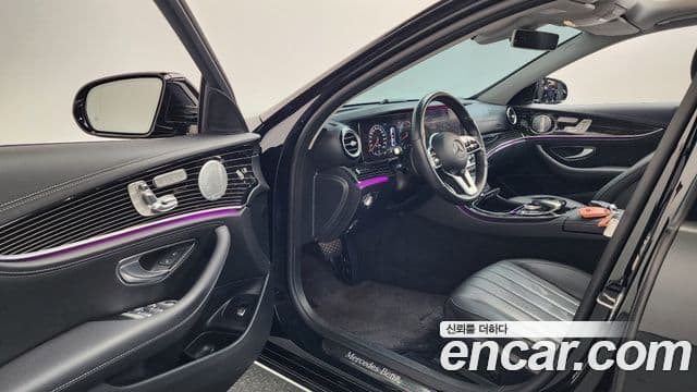 Mercedes-Benz E-класс W213 Exclusive, 2020 10