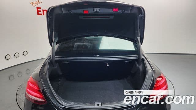 Mercedes-Benz E-класс W213 Exclusive, 2020 20