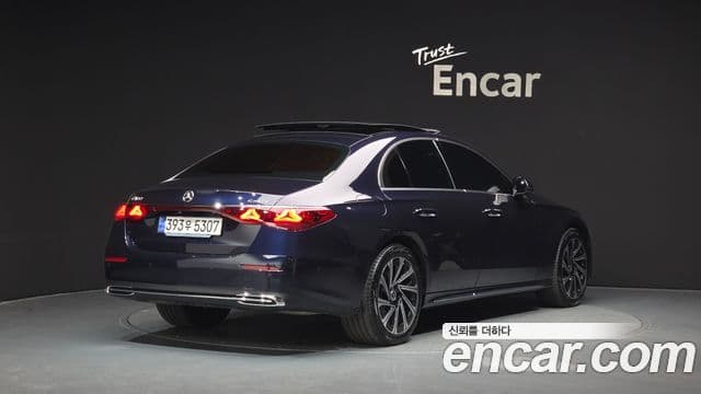 Mercedes-Benz E-класс W214 Exclusive, 2024 2