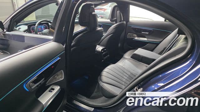 Mercedes-Benz E-класс W214 Exclusive, 2024 11