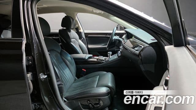 Genesis G90 Luxury, 2019 10