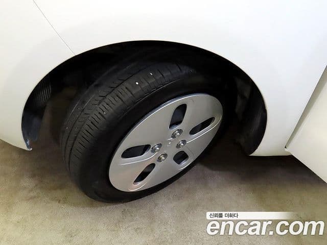 Kia The / новый New Ray Prestige, 2022 все фото