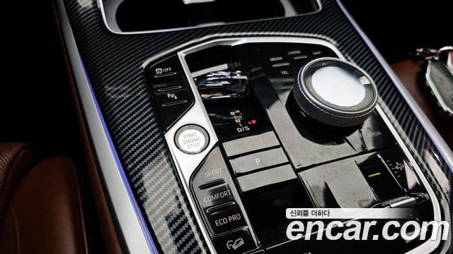 BMW X7 (G07) xDrive 40i M Sport 7인승, 2024 9