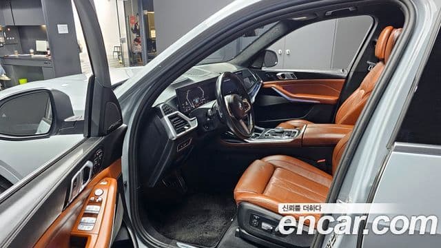 BMW X7 (G07) xDrive 40i M Sport 7인승, 2024 10