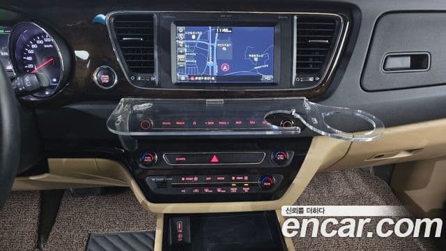 Kia The / новый New Carnival Special, 2019 15