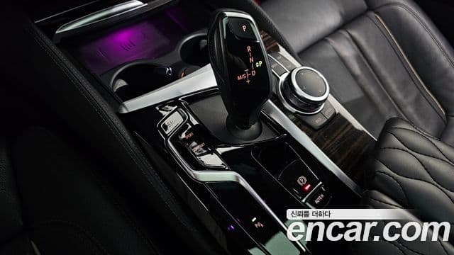 BMW 5시리즈 (G30) 520i M Sport, 2022 9