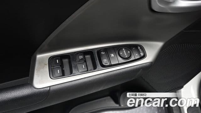 Kia Niro EV таксомоторный тип, 2020 19
