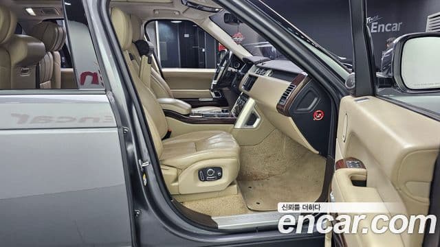 Land Rover Range Rover 4세대 4.4 SDV8 Vogue SE дизель, 2016 11